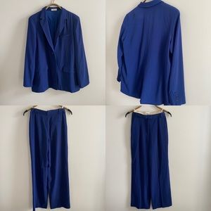 BABATON ROYAL BLUE SUIT !!